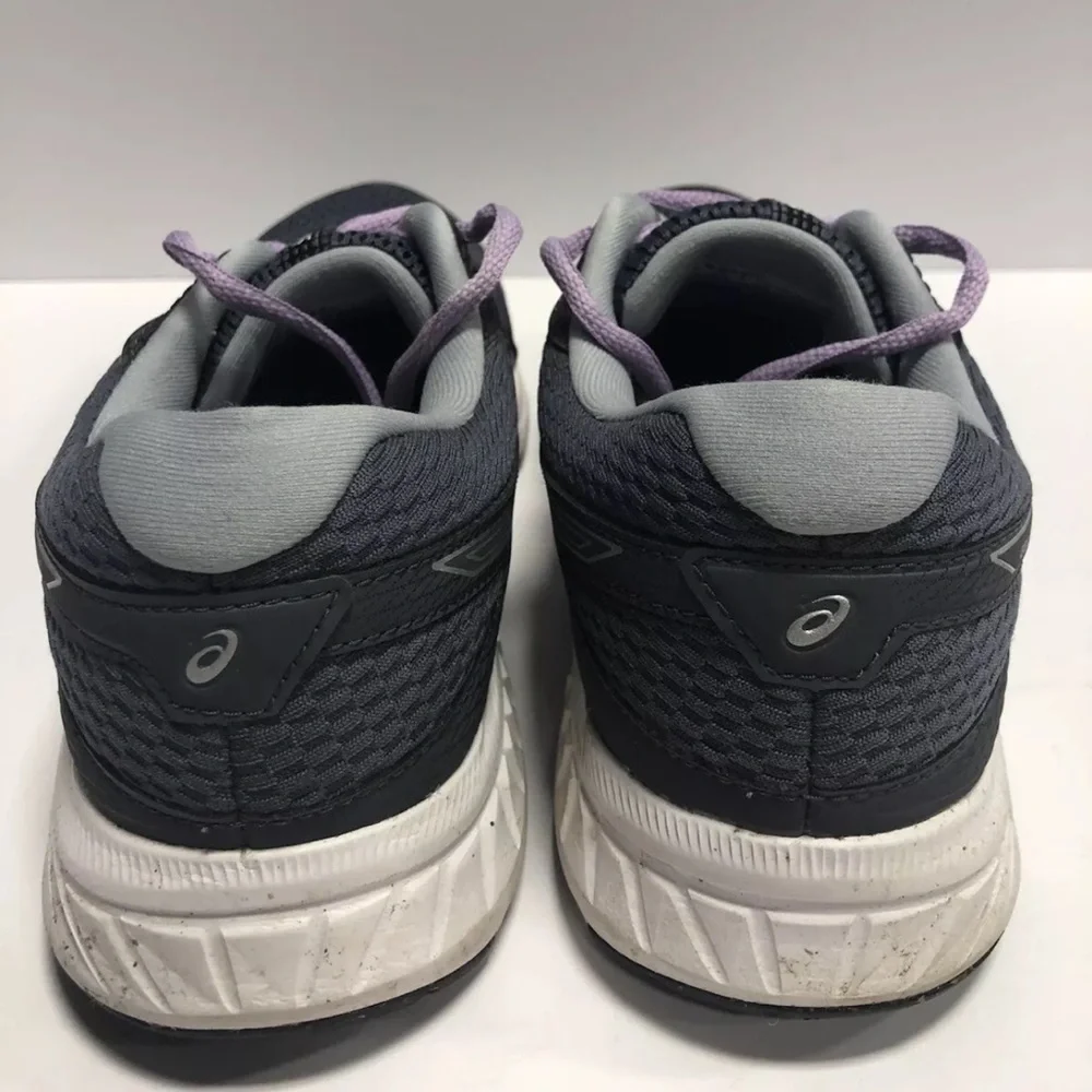 Asics Women’s Gel-Contend 6, Gray Running Shoes, Size 8.5 M.